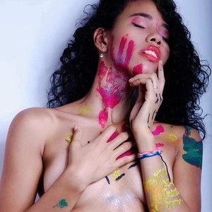 mfc AlessaMaya webcam profile pic via groupsexlivecams.com