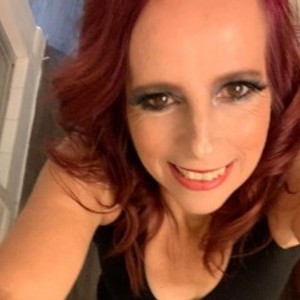 Cam Girl finewinetina