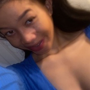 groupsexlivecams.com AyeshaEroticaa livesex profile in feet cams