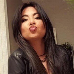 groupsexlivecams.com JadaGrey livesex profile in feet cams